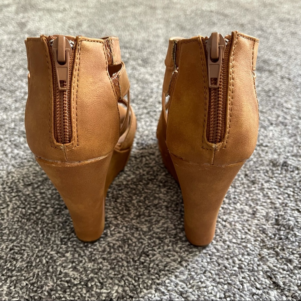 Wedges - Picture 4 of 6